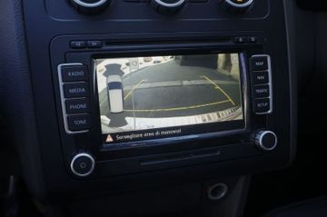 Volkswagen Touran - 10