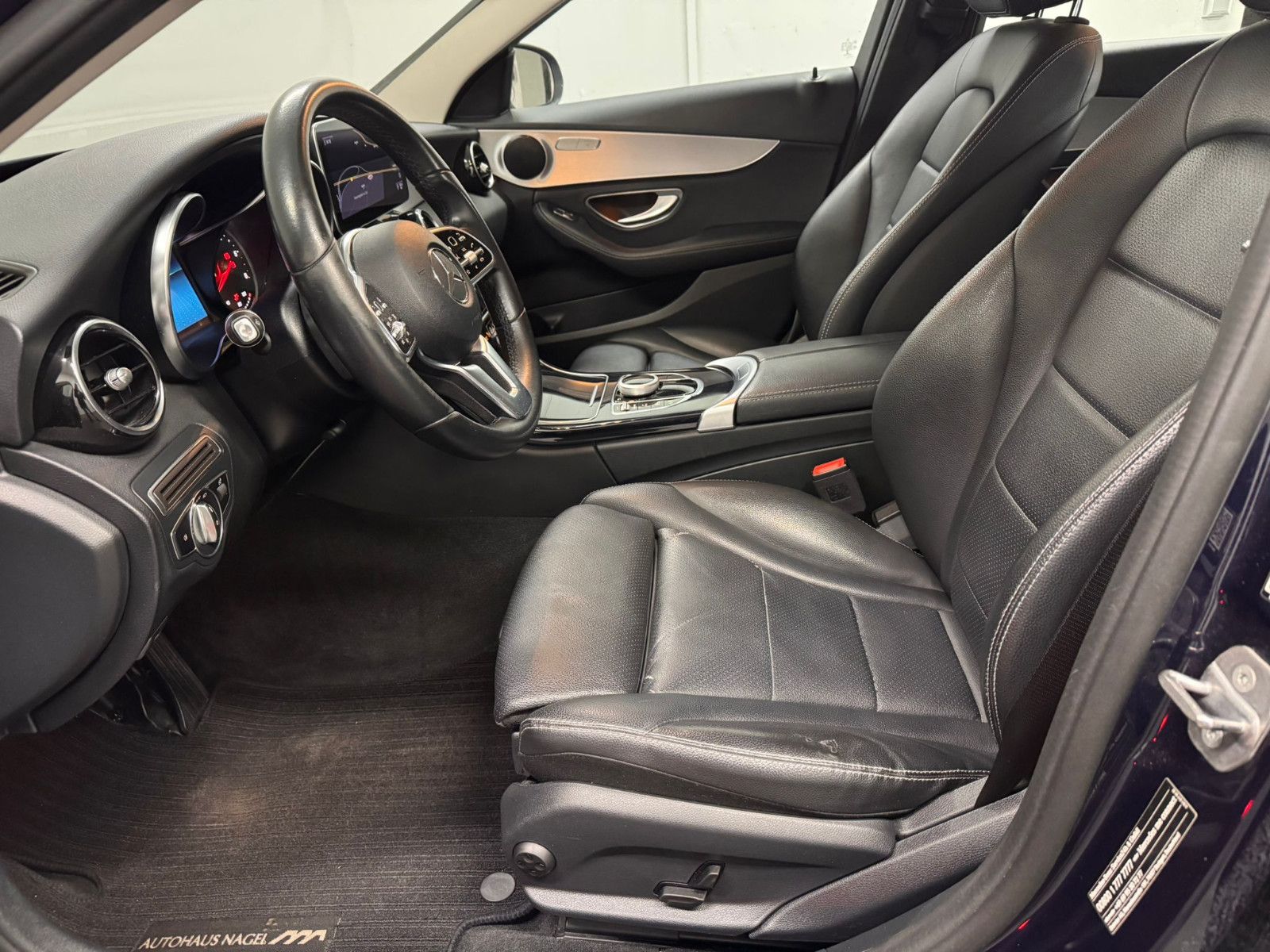 Fahrzeugabbildung Mercedes-Benz C 220 d T Autom. *AVANTGARDE*LUXURY*NAVI*SH*