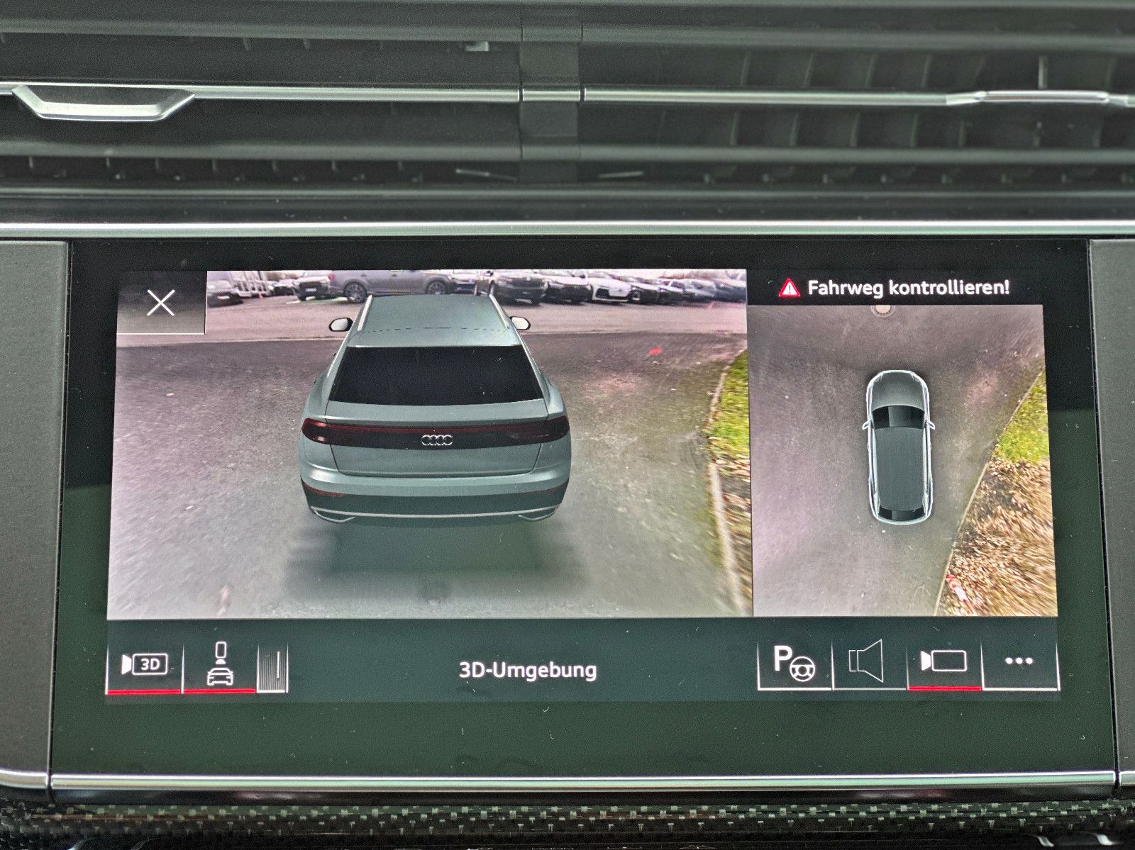Audi SQ8 - Bild 24