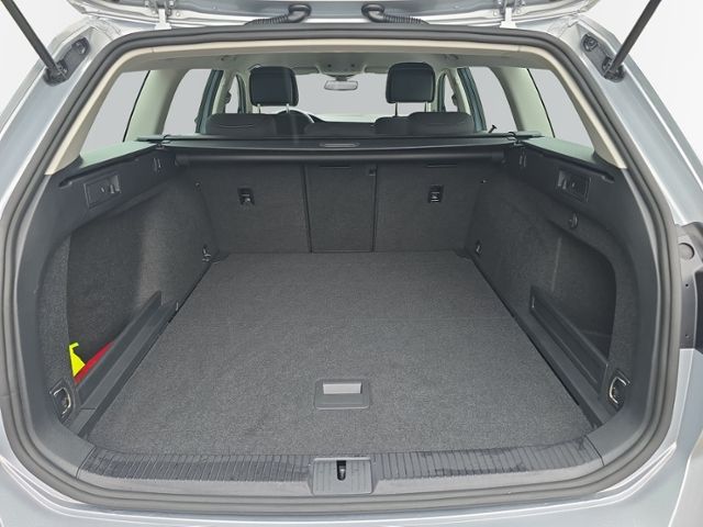 Passat Variant 2.0 TDI Business LED+NAVI+RFK+ACC