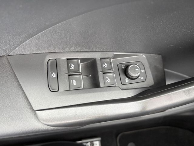 T-Cross Active 1.0 TSI DSG Navi Apple CarPlay