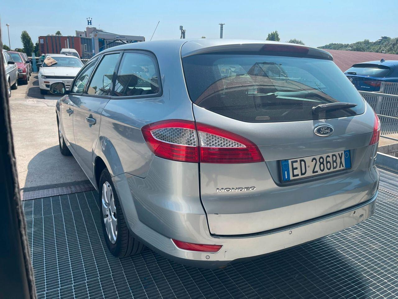 Ford Mondeo 2010 — photo 5