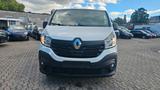 Renault Trafic DCI120 Kasten Regal L1H1 2,7t*1.Hand*SHZ - Renault Trafic Gebrauchtwagen in Frankfurt