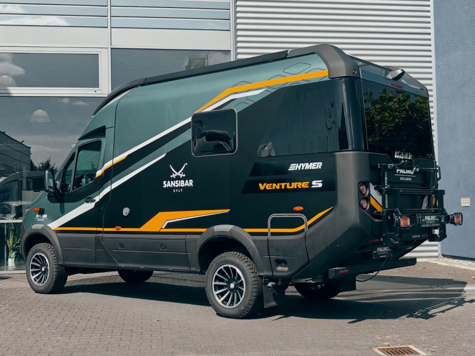 Fahrzeugabbildung HYMER / ERIBA / HYMERCAR VENTURE S 4x4 SANSIBAR® LTD. 1 OF 7 by palmo