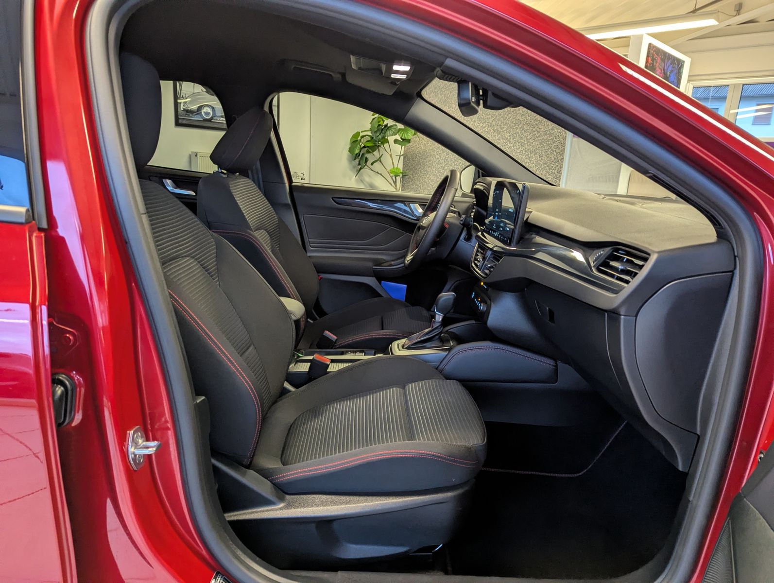 FORD Focus 1.0 ST-Line X EB Matrix B&O ACC Kamera 18" - Image 14