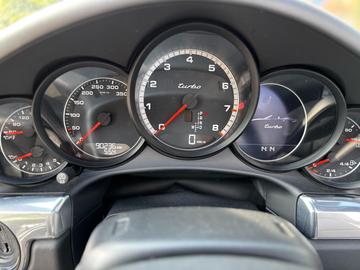 صورة مصغرة 17 لـ 2014 Porsche 911 URMODELL
