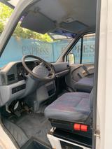 Mercedes-Benz 208D 5-Sitzer - Mercedes-Benz 208 d