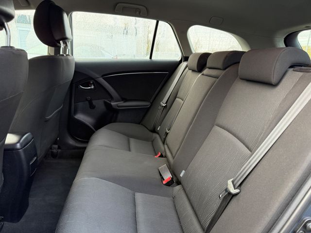 Toyota Avensis Kombi