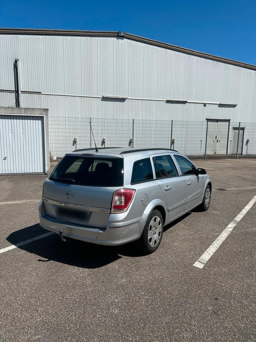Opel Astra 2008 — photo 5
