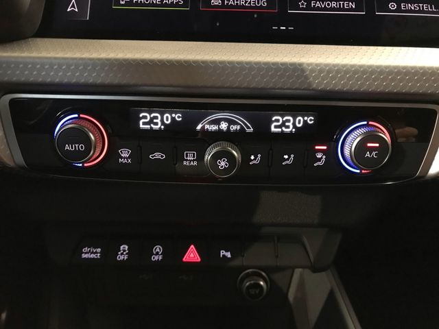 A1 30 Sportback Sline 1.0.TFSI*BLACK+*KAM*