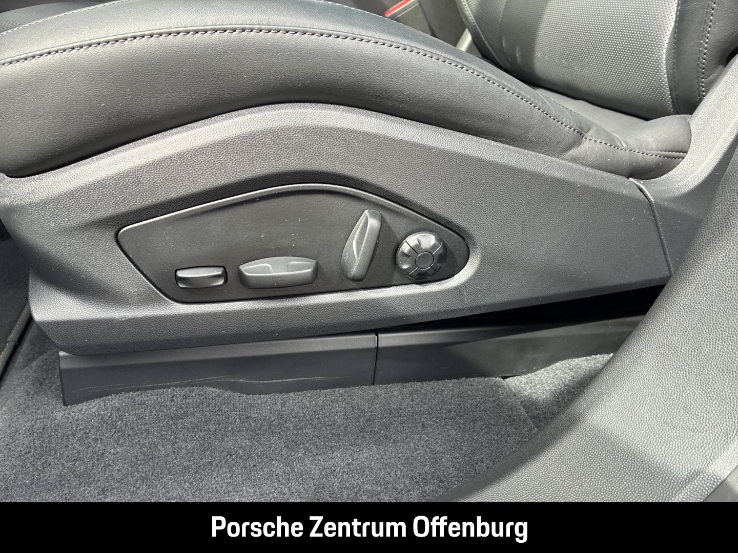 Porsche Macan Turbo VOLL 3DHUD Burm Massage 360 Pano E-S foto 14