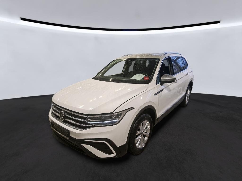 Fahrzeugabbildung Volkswagen Tiguan Allspace Life TDI *Standhzg*Navi*Cam*LED*