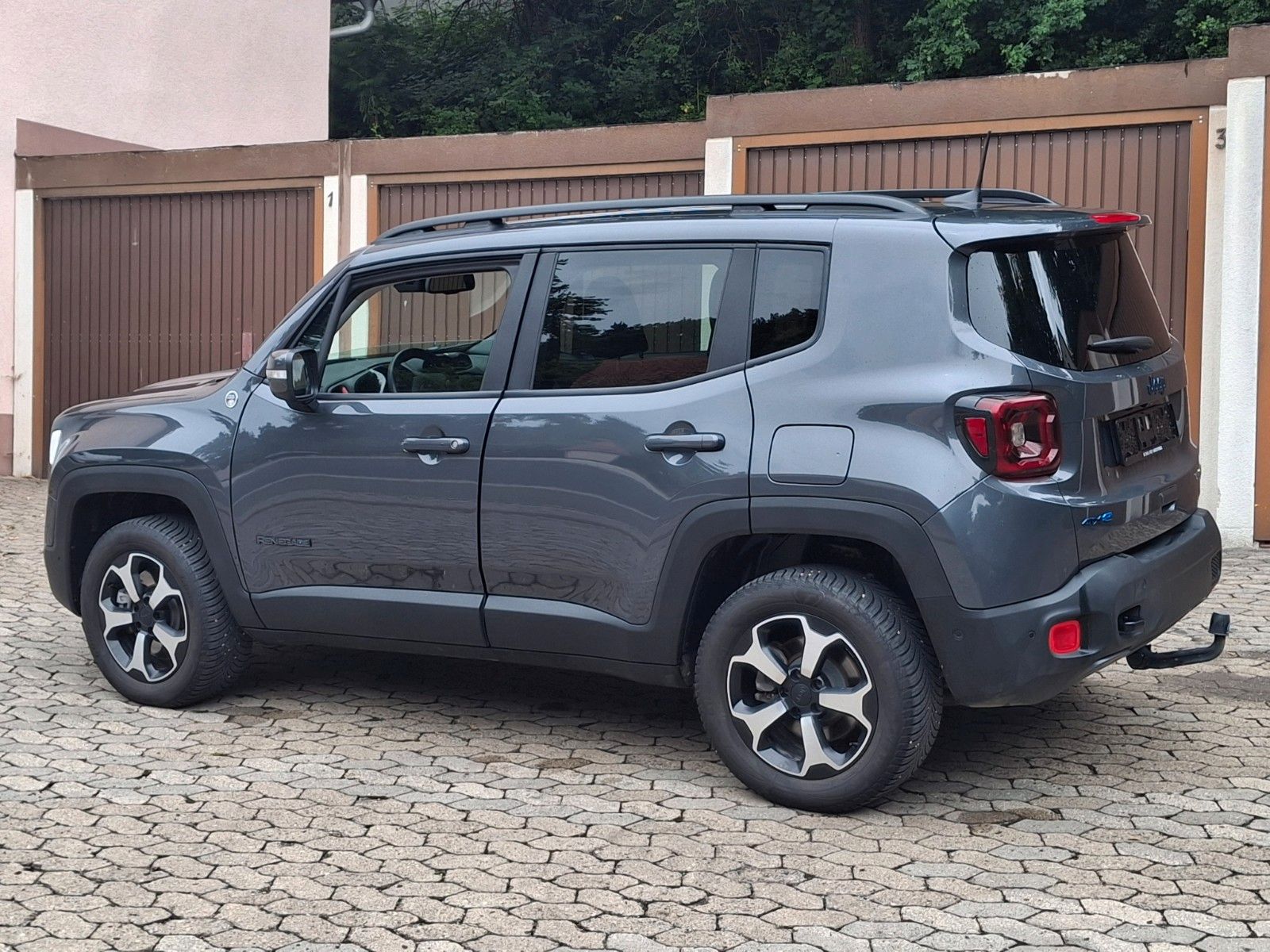 Jeep Renegade Trailhawk Plug-In-Hybrid 4xe imagem 2