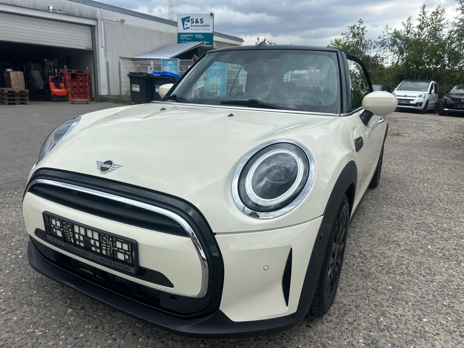 MINI COOPER Cabrio Cooper Essential Trim HU/AU NEU