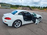 BMW Z4 sDrive20i  - BMW Z4: Weiß