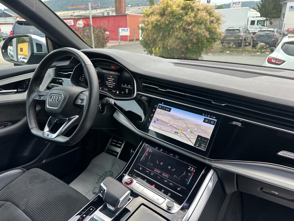 Audi SQ8