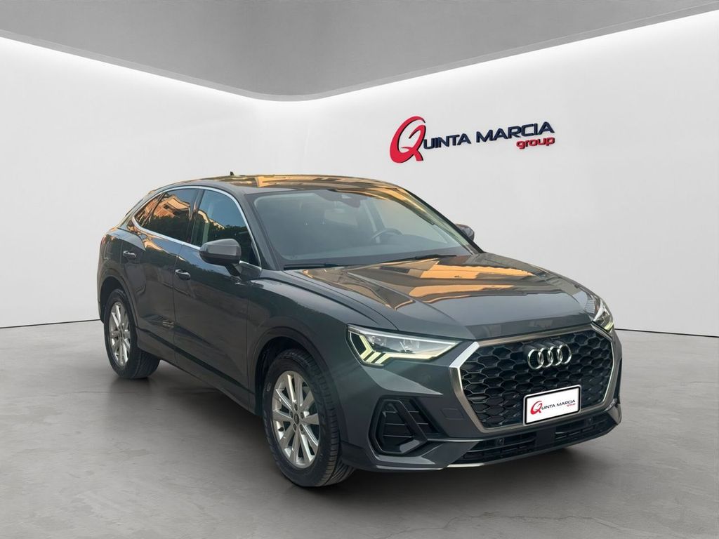 Image of Audi Q3