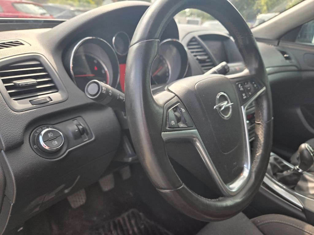 Opel Insignia A Sports Tourer Edition NUR AN GEWERBE – Ansicht 9