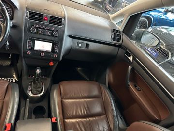 Volkswagen Touran Highline *AHK*Xenon*DAB*Klima*Navi*Kamera