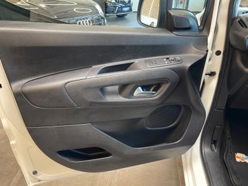 Opel Combo E Cargo Edition *KAMERA*NAVI*PDC*TOUCH*