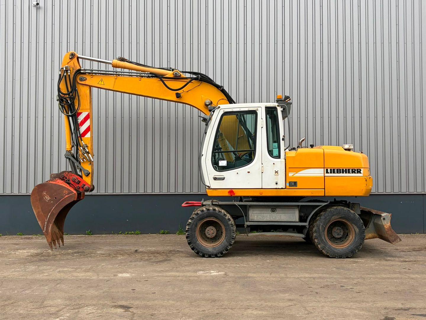 Liebherr A314