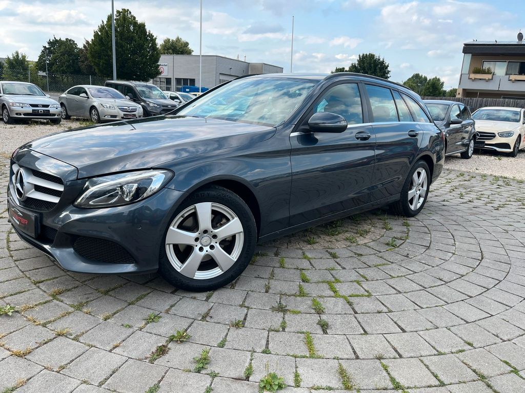 Angebot ansehen Mercedes-Benz C 220