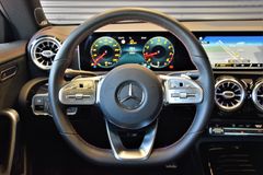 Fahrzeugabbildung Mercedes-Benz CLA45 AMG 4Mat Perf.Sitz Aero Pano 360°Burmester