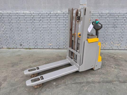 Jungheinrich EJD 220 Baujahr 2019 Stunden 4703 HH 2010