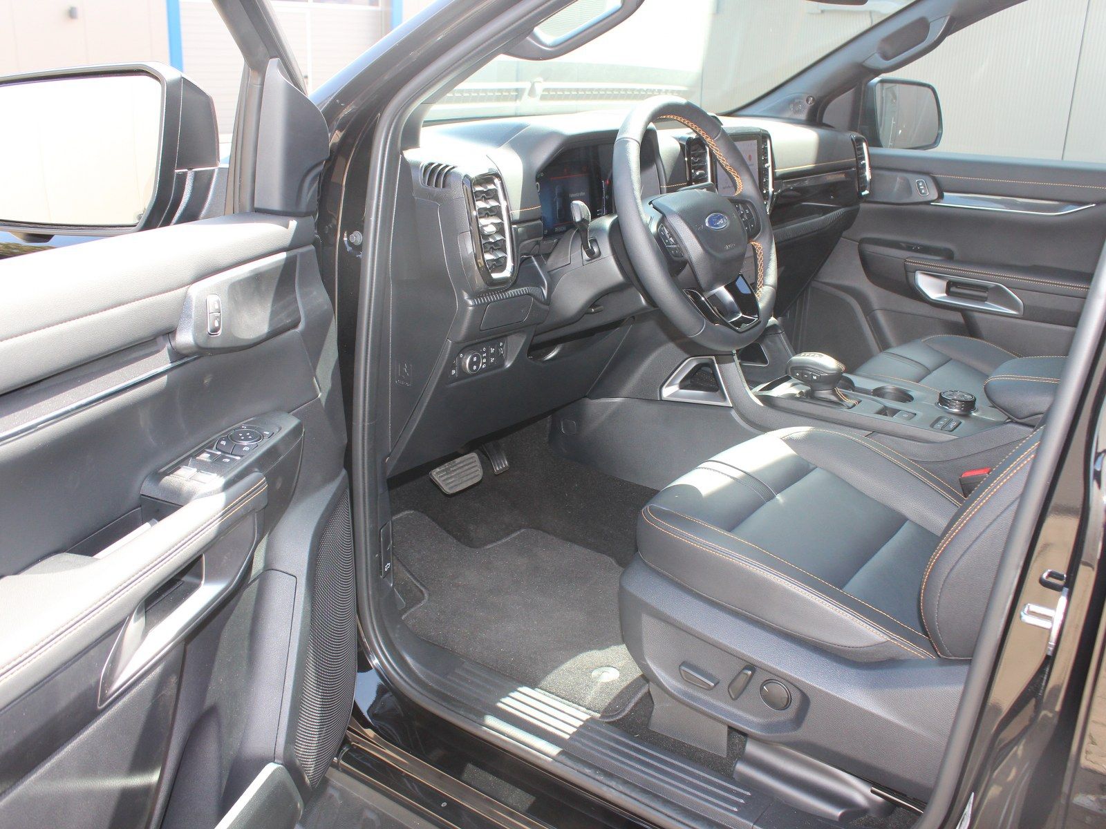 Fahrzeugabbildung Ford Ranger Wildtrak PHEV e-4WD Doppelkabine