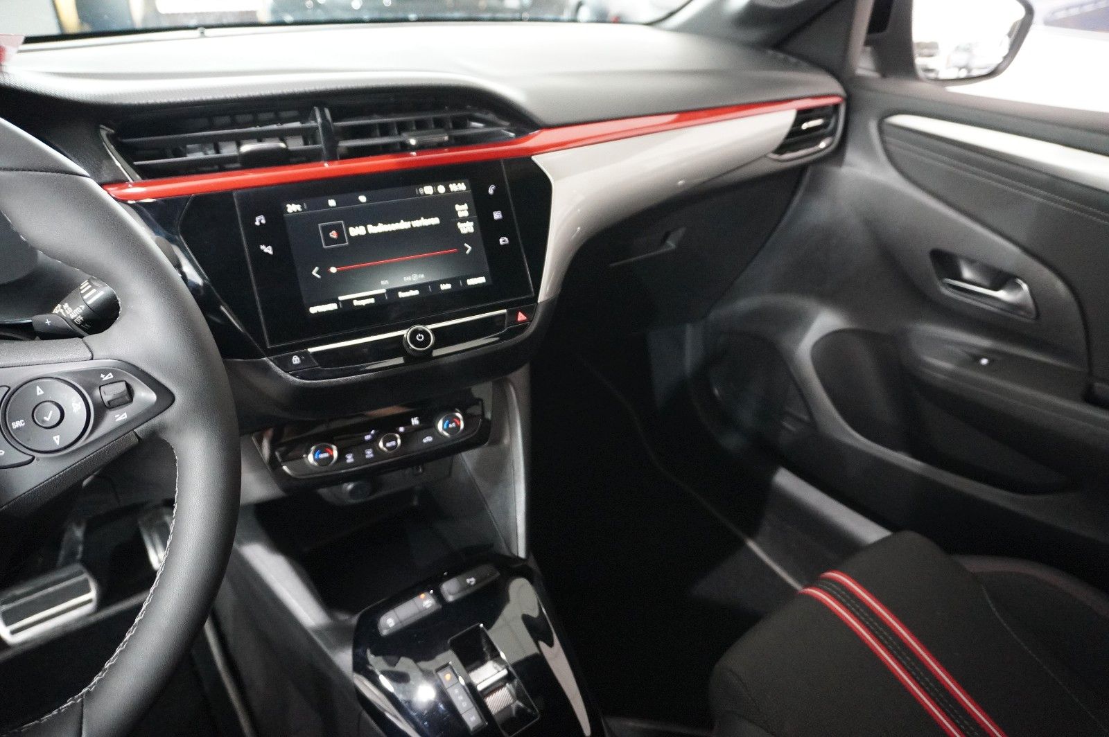 Fahrzeugabbildung Opel Corsa F 1.2T GS SPORT NAVI/LED/KAMERA/SPORT/DAB+