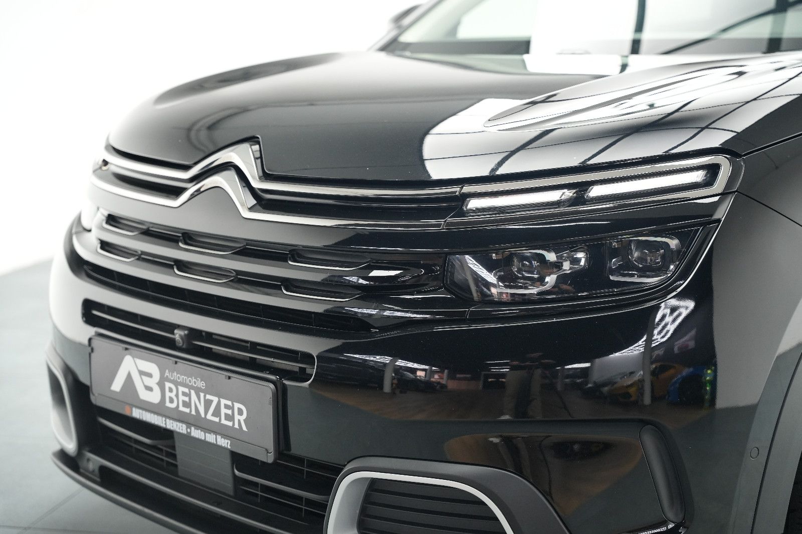 Fahrzeugabbildung Citroën C5 Aircross Feel/360°Cam/Navi/LED/CarPlay/Pano