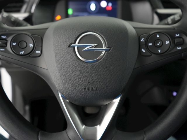 Corsa-e F EDITION 50kWH AT+LED LICHT+RÜCKFAHRKAM