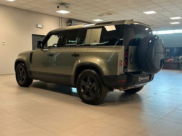 Land-Rover Defender - 4