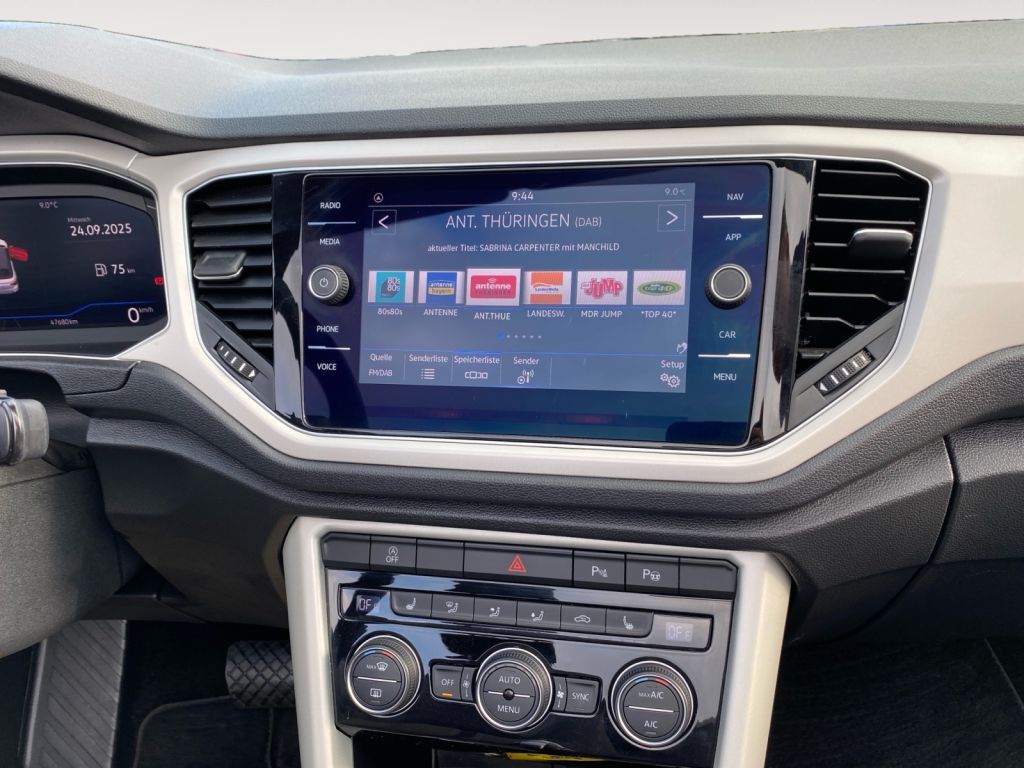 Fahrzeugabbildung Volkswagen T-Roc Cabriolet 1.5 DSG Black Style LED AHZV