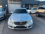 Mercedes-Benz E 220 E Limousine E 220 CDI BL Avantgarde - Mercedes-Benz E 220 aus 2010: Cdi