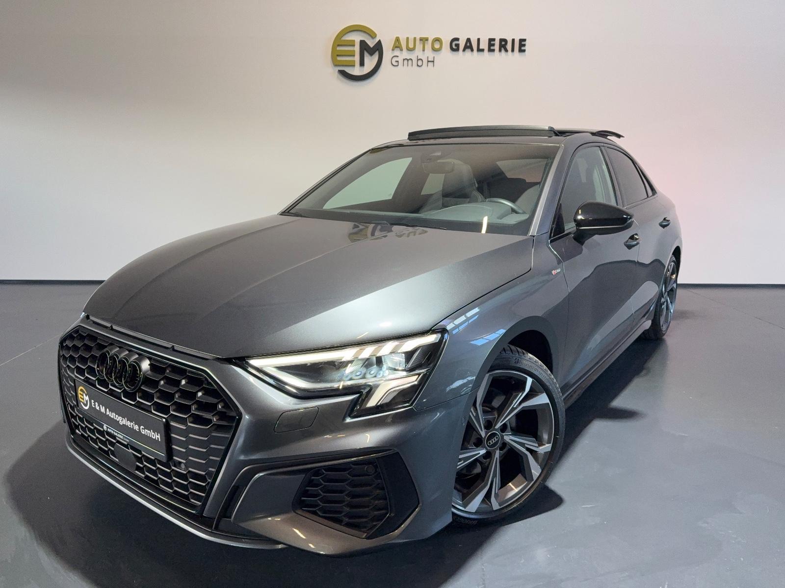 Audi A3 Limousine 35 TFSI S line Pano Kam ACC black