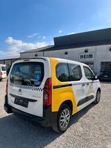 Citroën Berlingo BlueHDi 100 - ROLLSTUHLUMBAU/TAXI - Citroën: Taxi