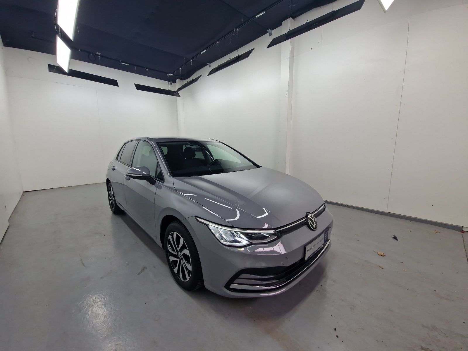 VW Golf VIII 2.0 TDI Active Automatik – Bild 5