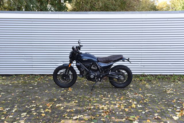 Ducati Scrambler Nightshift 