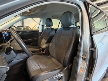 Volkswagen Tiguan - 11