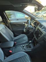 Volkswagen Tiguan Allspace R-Line 2,0 l TSI  4M.DSG LED Nav - Volkswagen Tiguan Allspace in Herne