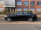 Mercedes-Benz E 400 4MATIC / 333 PS / Pano. Dach / AVANTGARDE - Mercedes-Benz E 400 Gebrauchtwagen
