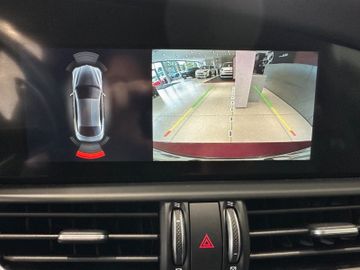 Bild 16 Alfa Romeo Giulia Competizione Q4