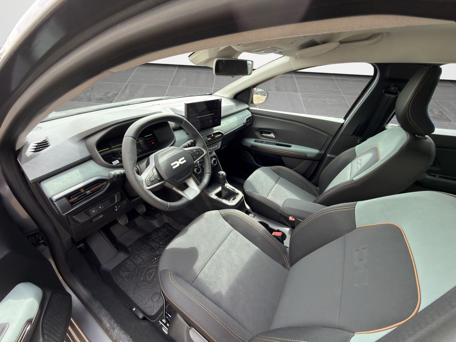 Dacia Sandero - Bild 10