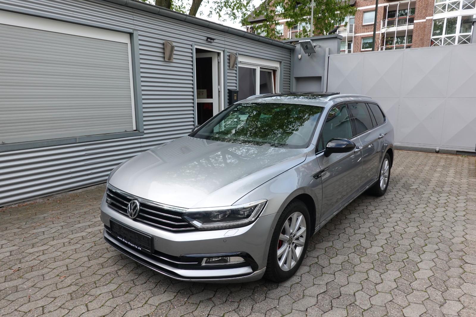 Volkswagen Passat Variant Highline Pano Voll Leder LED AHK