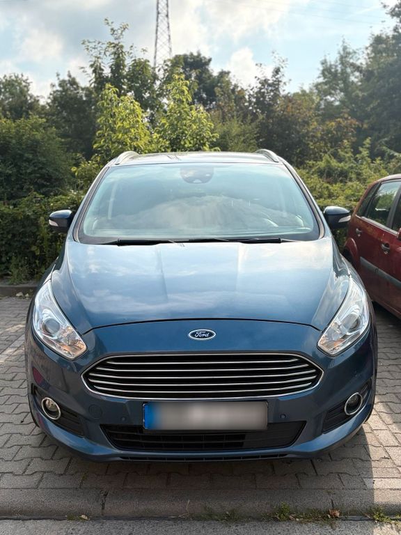 Image of Ford S-Max