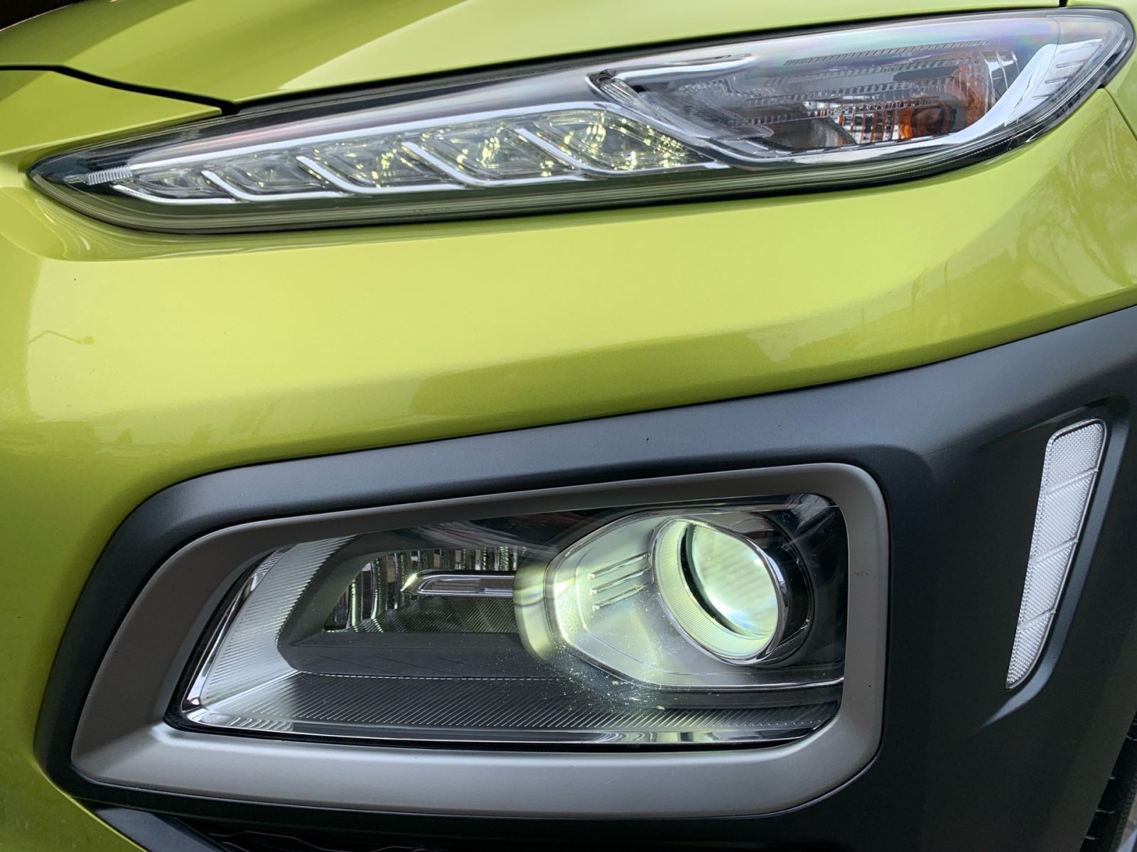 Fahrzeugabbildung Hyundai KONA 1.6 T-GDI Style 7-DCT Navi LED el.SD 1Hd