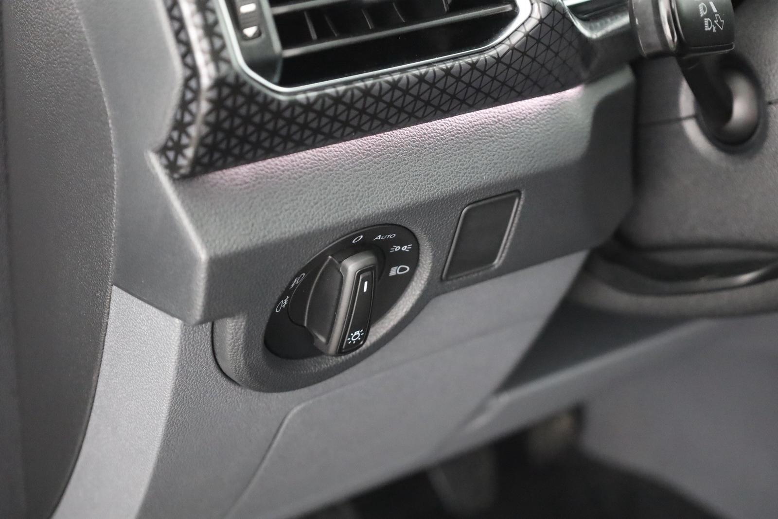 Volkswagen T-Cross 1.0 TSI Style LED ACC App-Connect AHK, миниатюра 20
