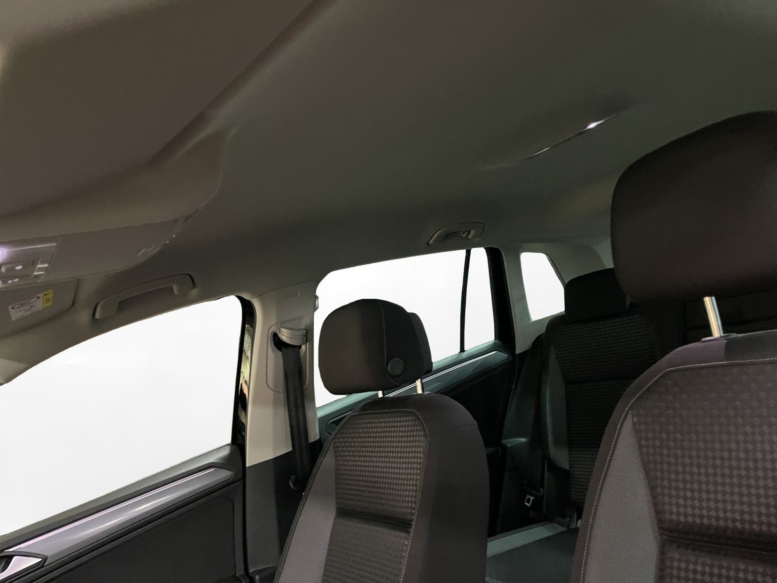 Volkswagen Tiguan - Bild 11