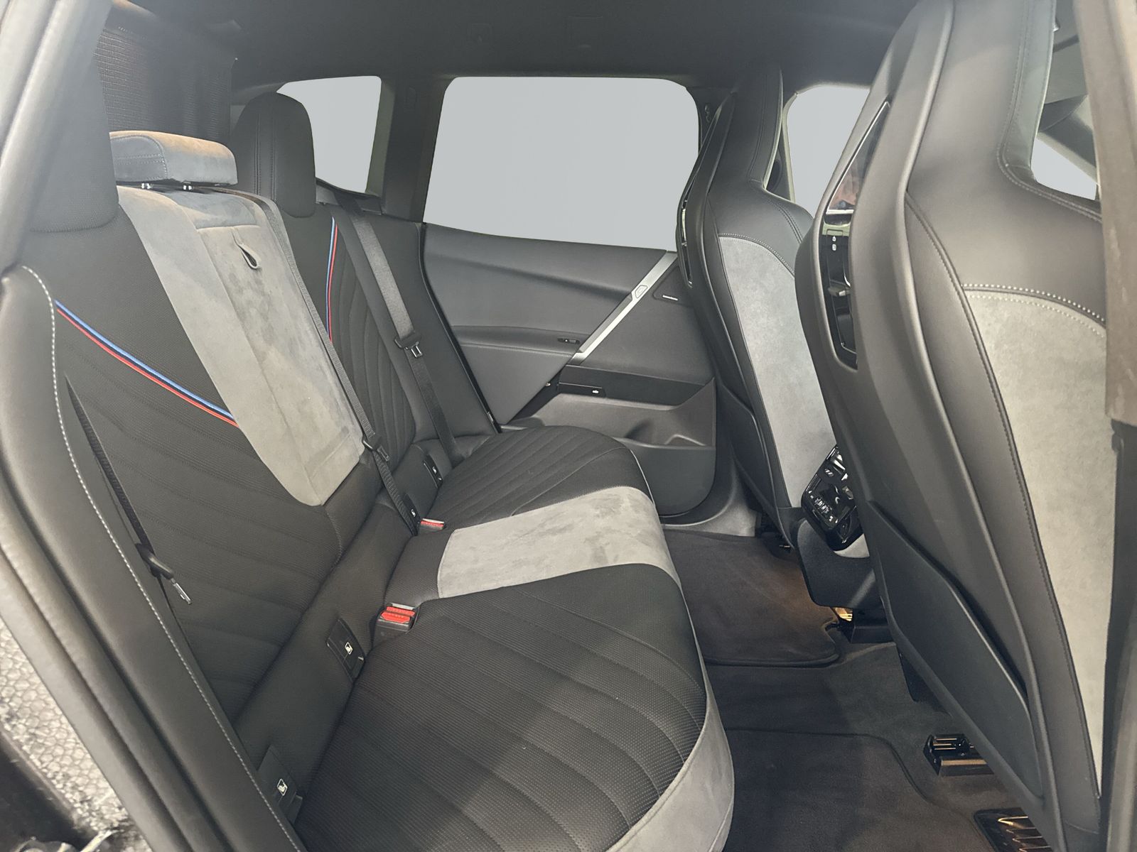 BMW iX - Bild 10